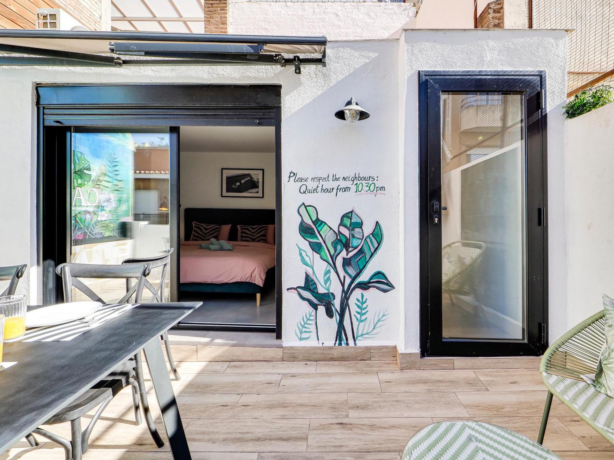 Casa Maria Townhouse- Terrace-4 Bedrooms L'Hospitalet de Llobregat Esterno foto