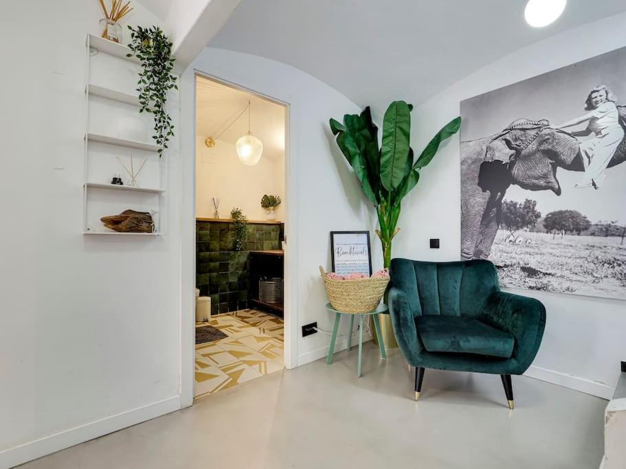 Casa Maria Townhouse- Terrace-4 Bedrooms L'Hospitalet de Llobregat Esterno foto